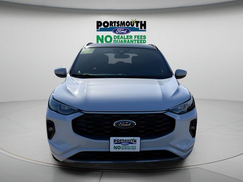 Used 2025 Ford Escape ST-Line Elite AWD/4WD image 10