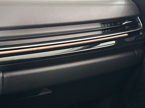 Used 2025 Kia Carnival SX Prestige FWD image 16