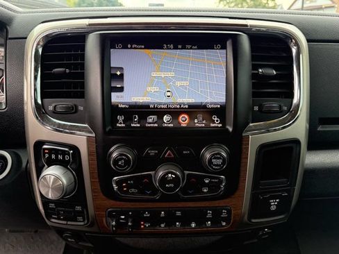 Used 2015 RAM 1500 Laramie w/ Convenience Group AWD/4WD image 17