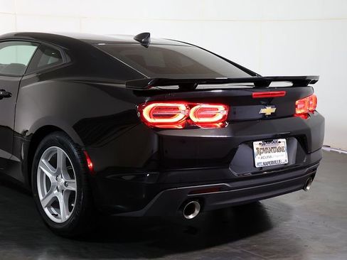 Used 2023 Chevrolet Camaro LT RWD image 11
