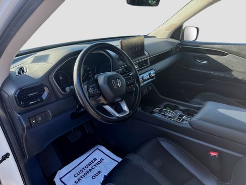 Used 2024 Honda Pilot EX-L image 9