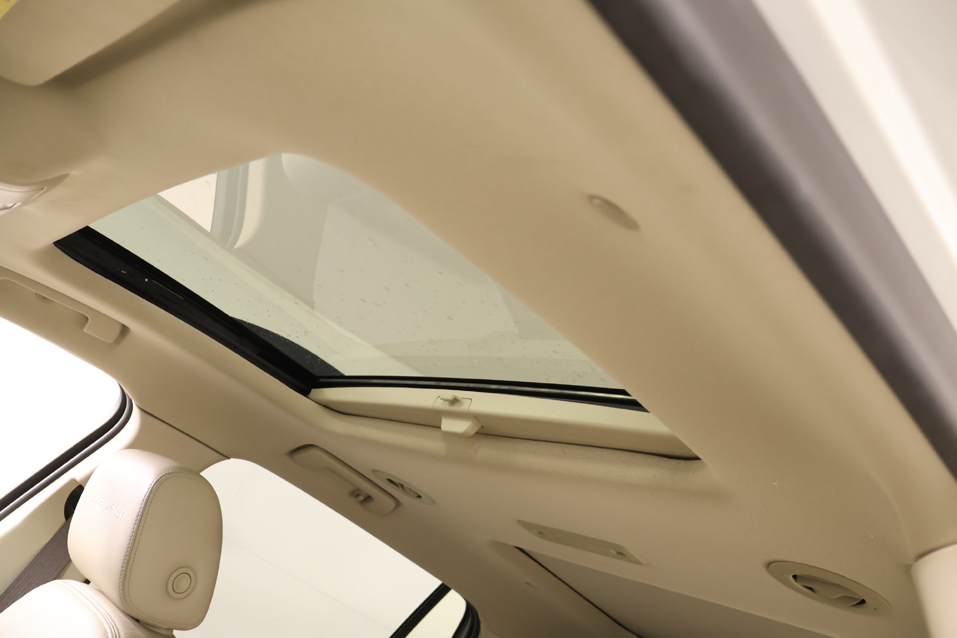Used 2019 GMC Acadia Denali FWD image 16