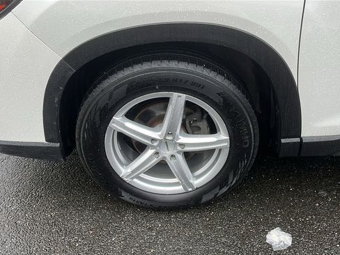 Used 2019 Subaru Forester w/ Alloy Wheel Package image 6