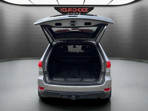 Used 2015 Jeep Grand Cherokee Limited w/ Trailer Tow Group IV image 28