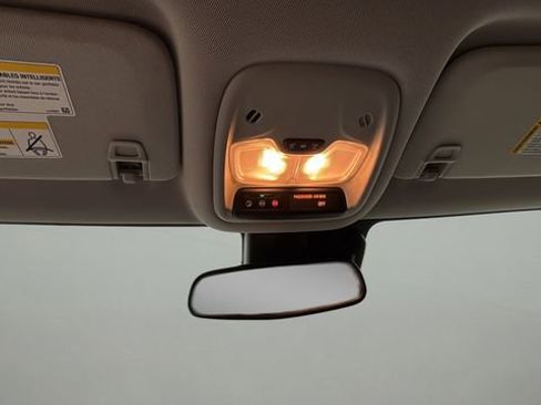 Used 2023 Chevrolet TrailBlazer LT w/ Convenience Package image 26