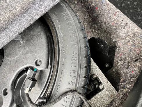 Used 2015 Buick Encore FWD image 28