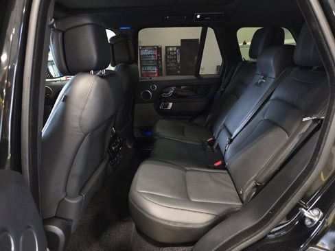 Used 2021 Land Rover Range Rover P525 Westminster Edition image 6
