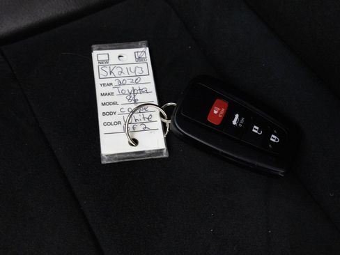 Used 2020 Toyota 86 image 40