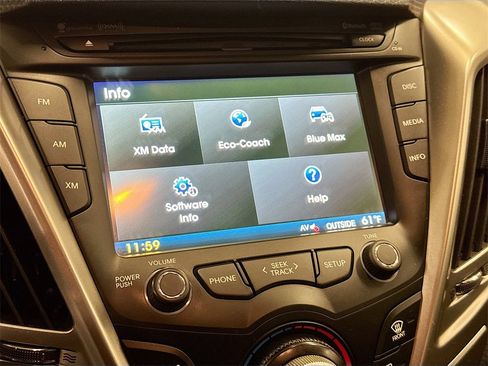 Used 2012 Hyundai Veloster Base image 14