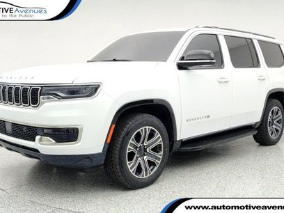 Used 2023 Jeep Wagoneer 4WD w/ Premium Group I