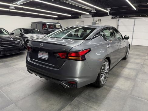 Used 2023 Nissan Altima 2.5 SL image 7
