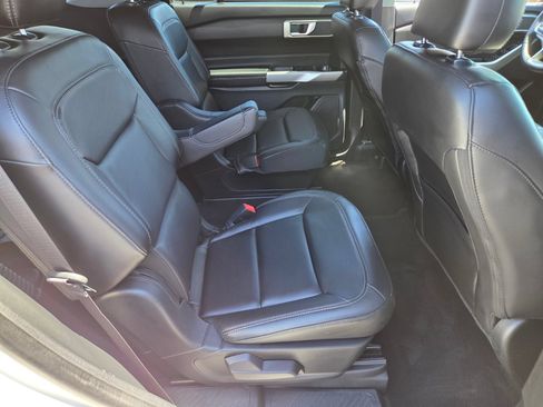 Certified 2023 Ford Explorer XLT w/ Equipment Group 202A RWD image 14