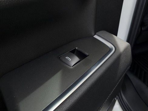 New 2026 GMC Sierra 1500 SLE w/ X31 Off-Road Package image 14