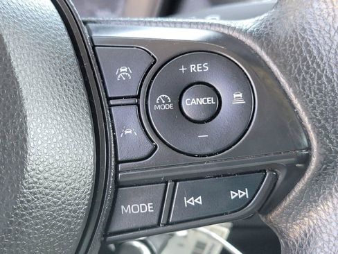 Used 2023 Toyota Corolla LE FWD image 29