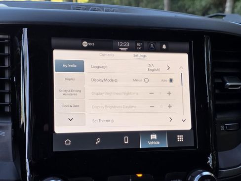 New 2026 RAM 1500 Tradesman AWD/4WD image 13