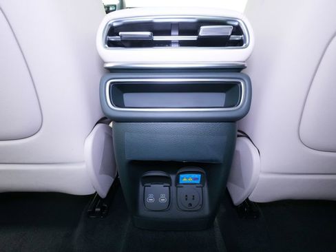 New 2026 Genesis GV80 2.5T Advanced image 25