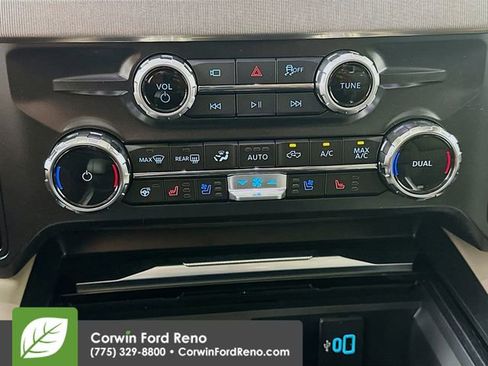 New 2026 Ford F250 Platinum w/ Platinum Plus Package AWD/4WD image 18