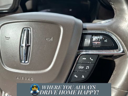 Certified 2021 Lincoln Nautilus Reserve w/ Equipment Group 201A image 13