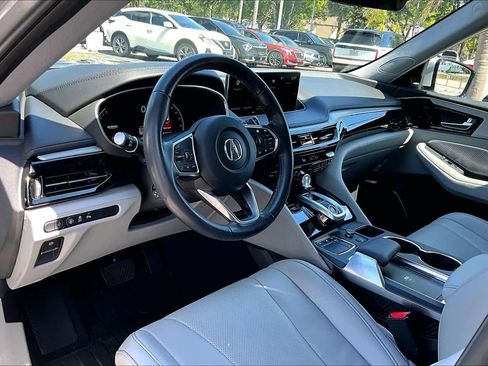 Used 2024 Acura MDX SH-AWD w/ Technology Package image 18
