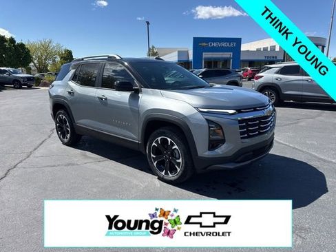 New 2026 Chevrolet Equinox LT w/ Convenience Package II AWD/4WD image 1