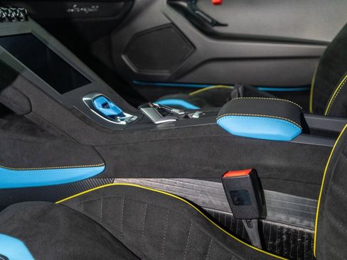 Used 2023 Lamborghini Huracan STO image 81