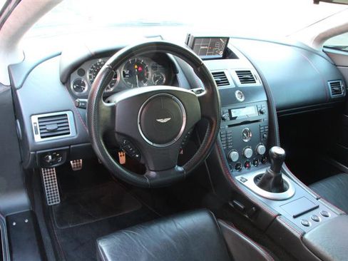 Used 2006 Aston Martin V8 Vantage Coupe image 16