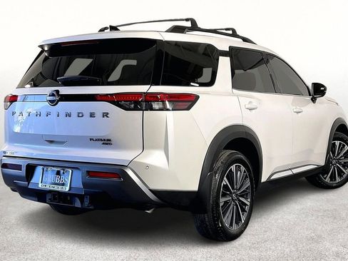 New 2026 Nissan Pathfinder Platinum AWD/4WD image 40