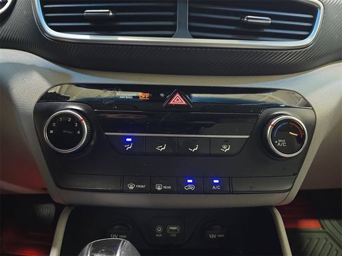 Used 2019 Hyundai Tucson SE image 23