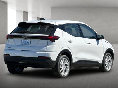 New 2027 Chevrolet Bolt LT w/ Comfort Package