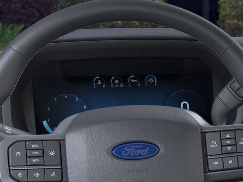 New 2025 Ford F150 XLT w/ Equipment Group 301A Standard image 13