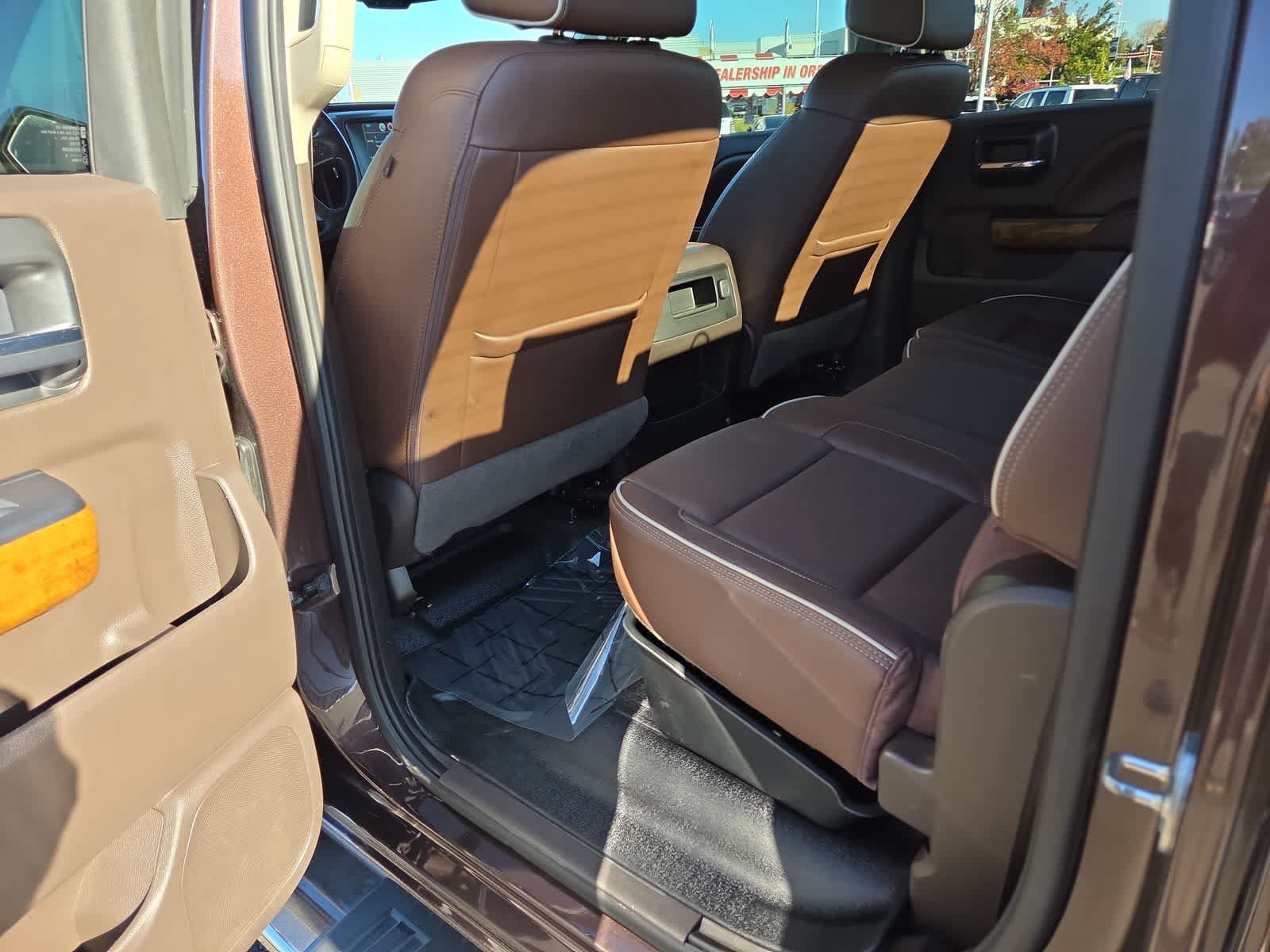 Used 2016 Chevrolet Silverado 1500 High Country w/ High Country Premium Package AWD/4WD image 20