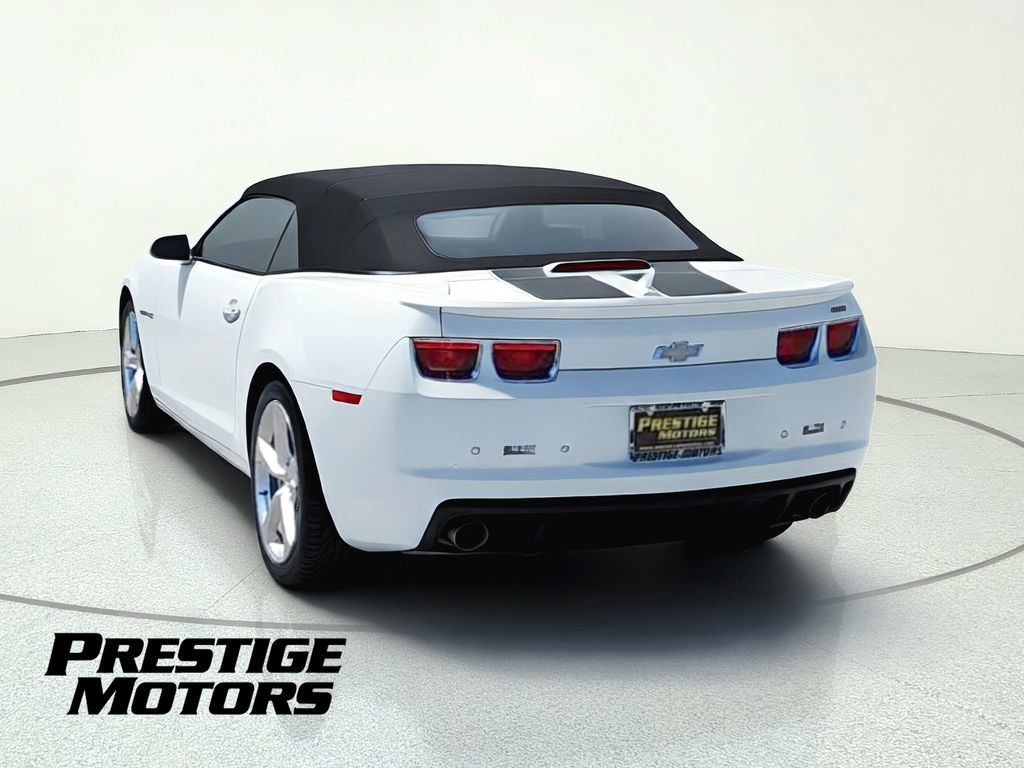 Used 2011 Chevrolet Camaro SS w/ RS Package RWD image 6