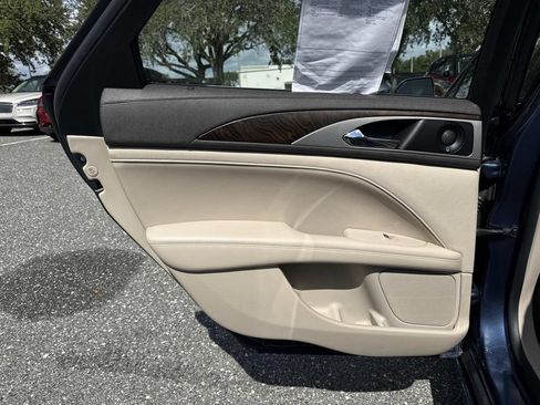 Used 2019 Lincoln MKZ Reserve w/ Reserve Plus Package AWD/4WD image 13