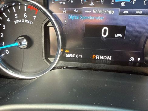 Used 2021 Ford Expedition XLT AWD/4WD image 15