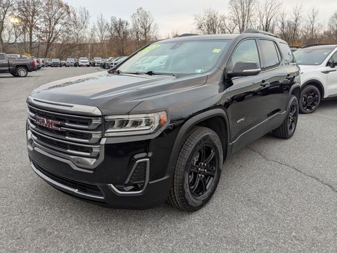 Used 2023 GMC Acadia AT4 w/ Preferred Package image 3