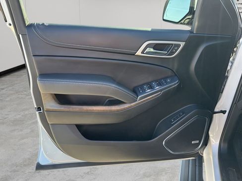 Used 2018 GMC Yukon Denali w/ Open Road Package image 25