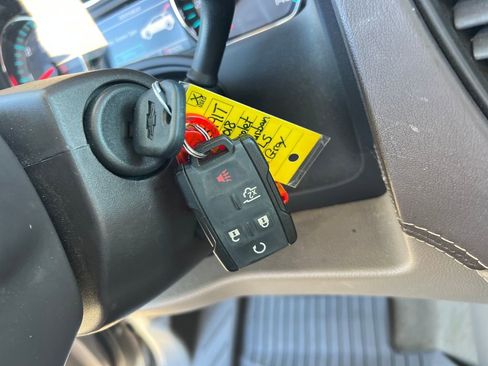 Used 2018 Chevrolet Suburban LS w/ Max Trailering Package image 32