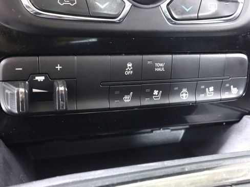 Used 2017 RAM 1500 Sport w/ Black Ram 1500 Sport Group image 23