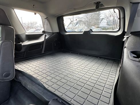 Used 2019 GMC Yukon Denali w/ Denali Ultimate Package AWD/4WD image 25