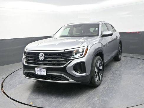 New 2026 Volkswagen Atlas Cross Sport SEL AWD/4WD image 4