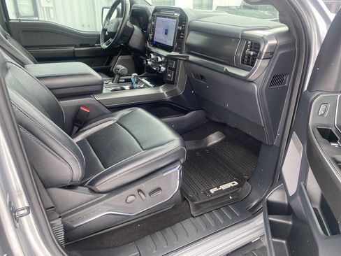 Used 2024 Ford F150 Lariat image 17