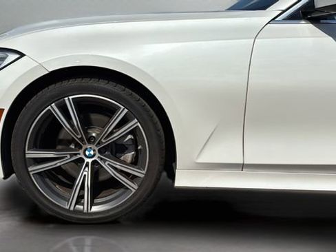 Used 2021 BMW 330i Sedan w/ Convenience Package image 34