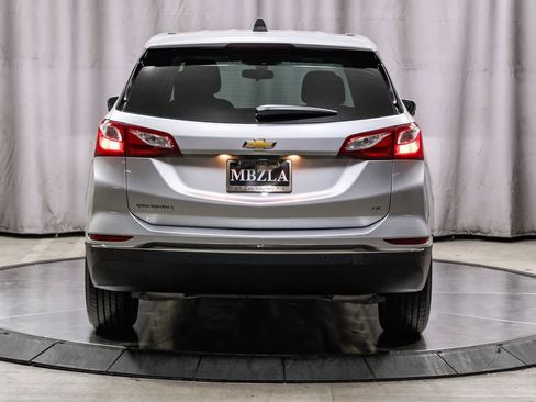 Used 2019 Chevrolet Equinox LT image 3