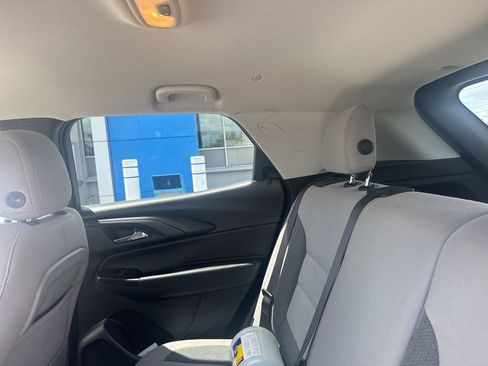 Used 2021 Chevrolet TrailBlazer LT image 14