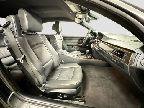 Used 2013 BMW 335i Convertible RWD image 31