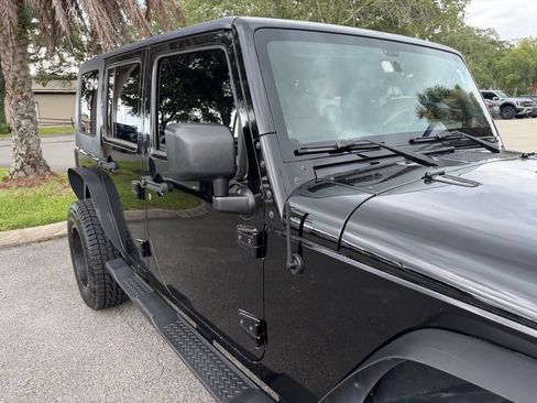 Used 2010 Jeep Wrangler Unlimited Sport AWD/4WD image 30