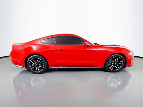 Used 2018 Ford Mustang Coupe w/ Equipment Group 101A RWD image 11