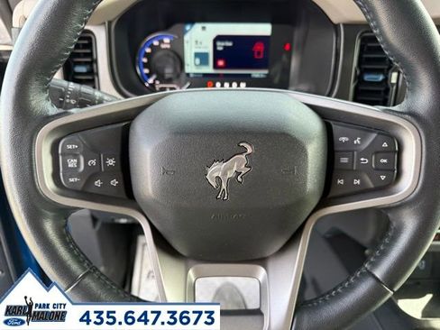 Used 2023 Ford Bronco Wildtrak AWD/4WD image 17