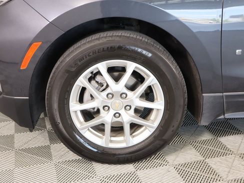 Used 2023 Chevrolet Equinox LT image 16
