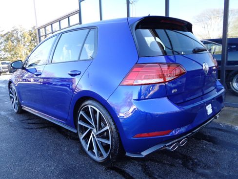 Used 2019 Volkswagen Golf R 4-Door image 7